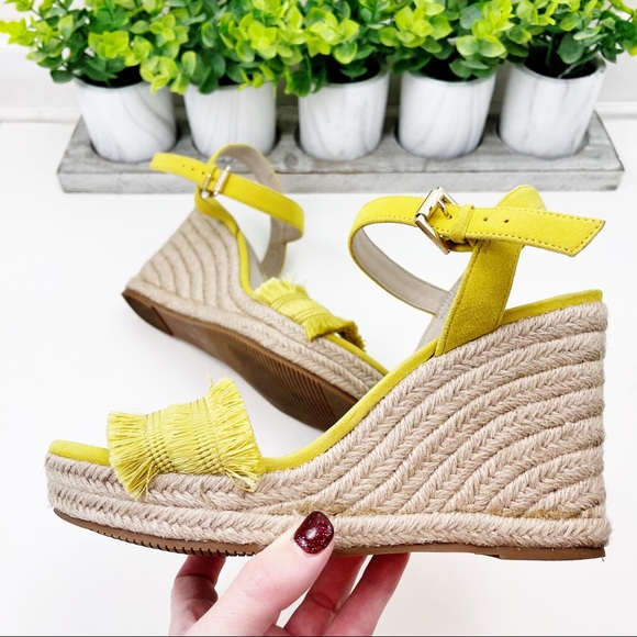 Boden Laticia Fringe Ankle Strap Espadrille Wedge